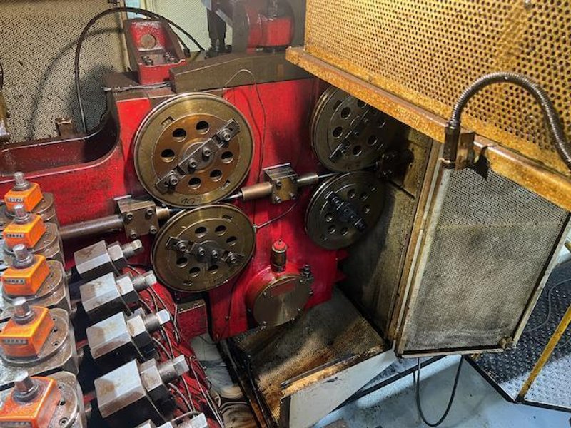 Chun-Zu Model CBP-206L Bolt Former