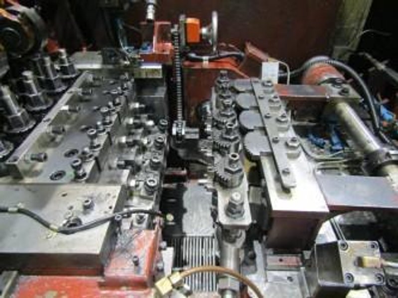 SAKAMURA NF530, NUT FORMER