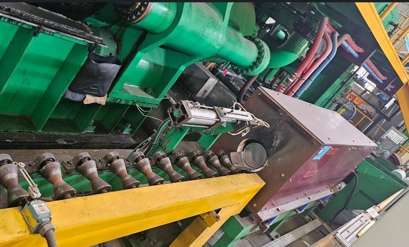 1650 TON YOUNGSTOWN ALUMINUM EXTRUSION PRESS (14652)