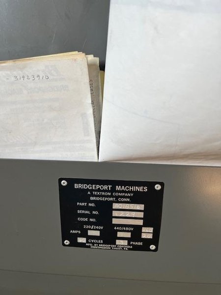 5 HP BRIDGEPORT SERIES II SPECIAL KNEE MILL. STOCK # 0671425