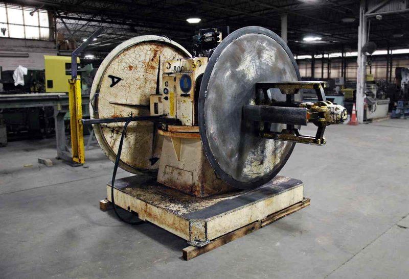 10,000 Lb. x 24″ MICHIGAN ROLL FORM Double Uncoiler