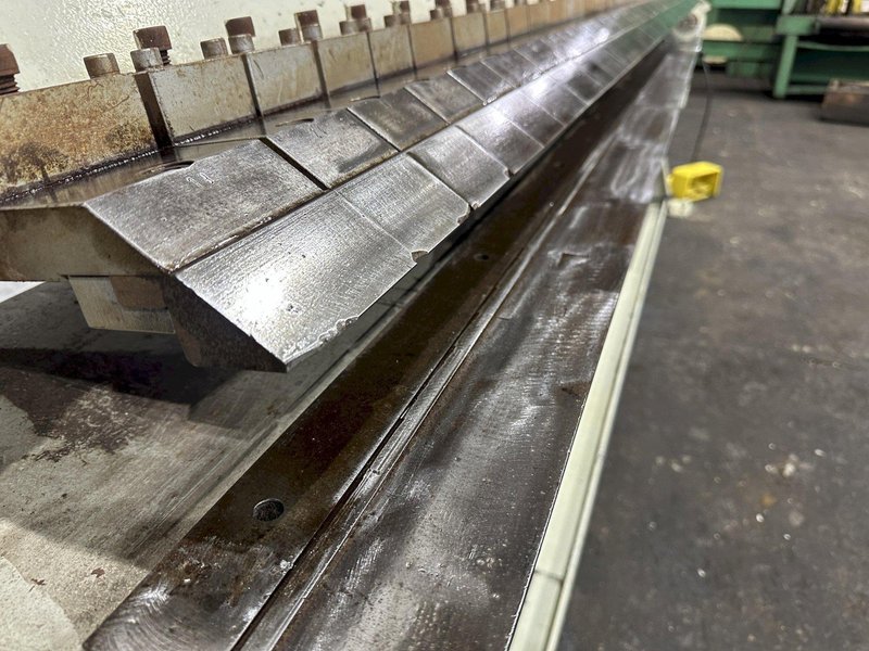 10' X 14 GA BIRMINGHAM HYDRAULIC BOX &amp; PAN FINGER BRAKE: STOCK #77932