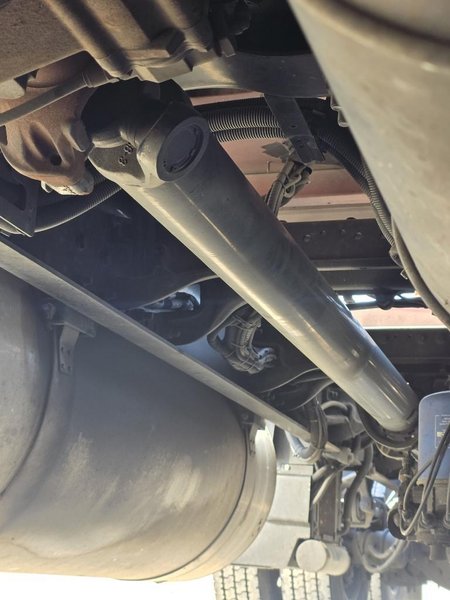 PETERBILT 567 - Trucks