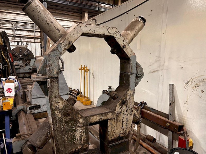 62" X 320" GEMINIS MODEL #GE1400 ENGINE LATHE 4" HOLE : YOBRO 25561