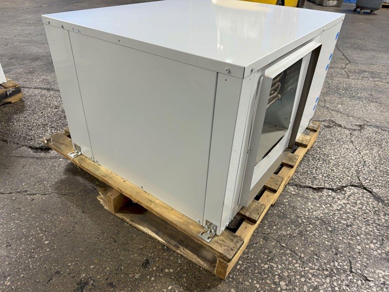 BOSCH WATER SOURCE HEAT PUMP  -  SM060-1AHX-XRSATA-CHTX