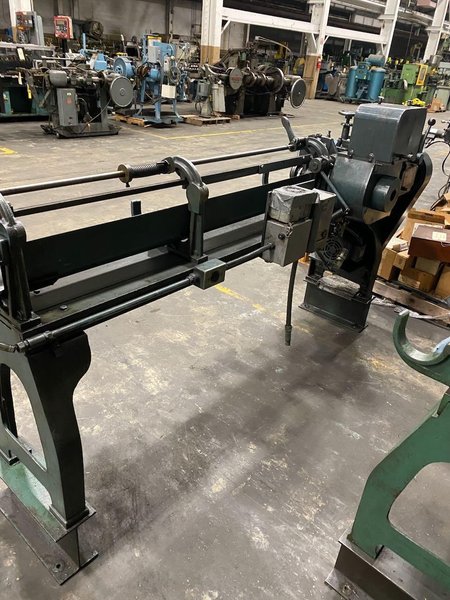 1/8&quot; Lewis Model 1CG Wire Straighten and Cutoff Machine