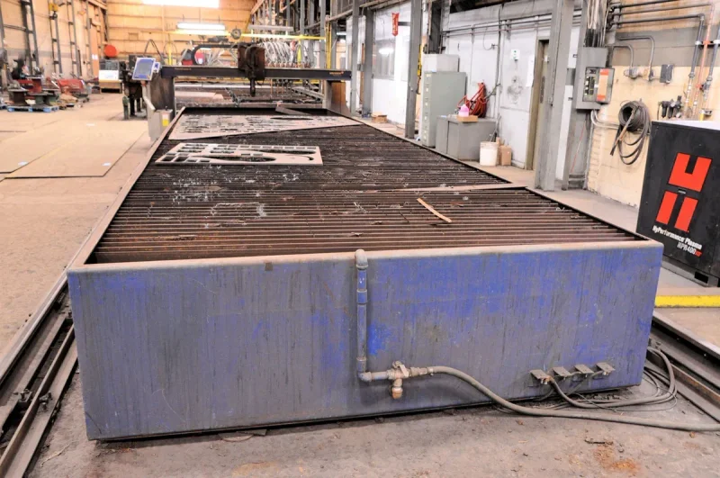 USED MESSER 8' X 30' PLATE MASTER II 400 AMP HIGH-DEFINITION CNC PLASMA CUTTER