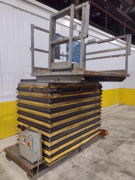 1,000 LB AMERICAN LIFTS MODEL T1-60-040 ELECTRIC PLAFORM LIFT: STOCK #20584