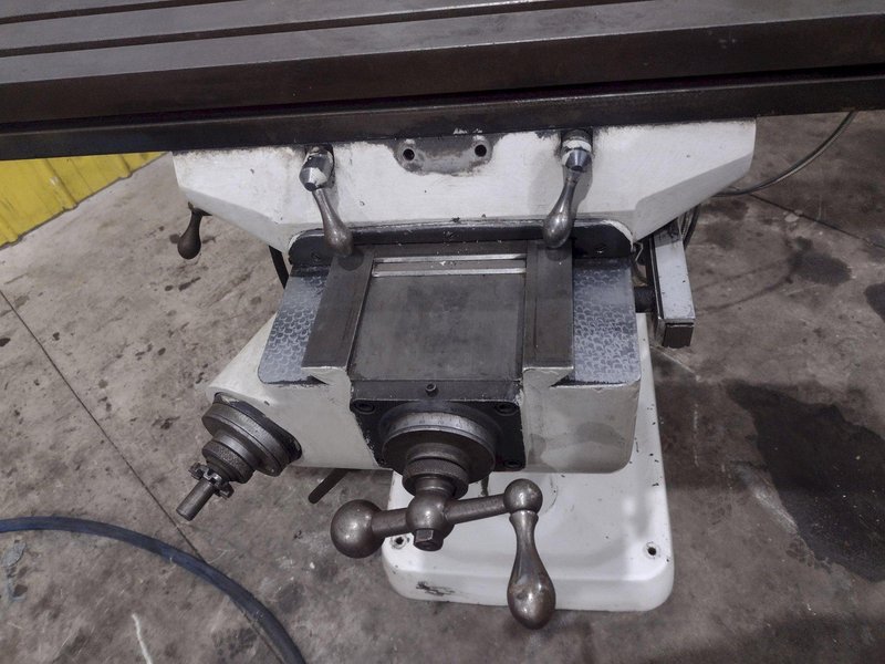 2 HP BRIDGEPORT SERIES I VERTICAL RAM TYPE MILL: YOBRO #24807