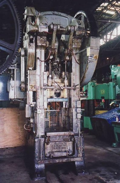 122/90 TON BLISS # 3-1/2B TOGGLE DOUBLE ACTION PRESS