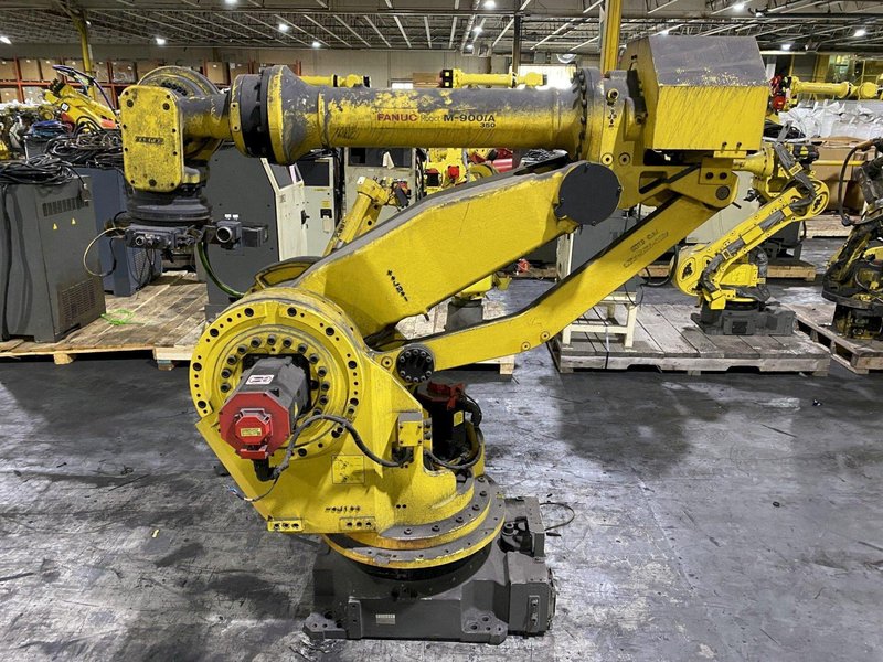 FANUC – M-900iA/350 w/ R-30iA Controls PARTS ONLY