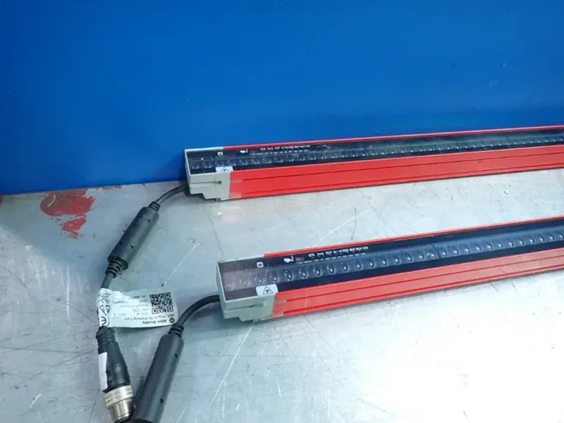 Allen-bradley Light Curtain Pair - 450l-e4fl1950yd