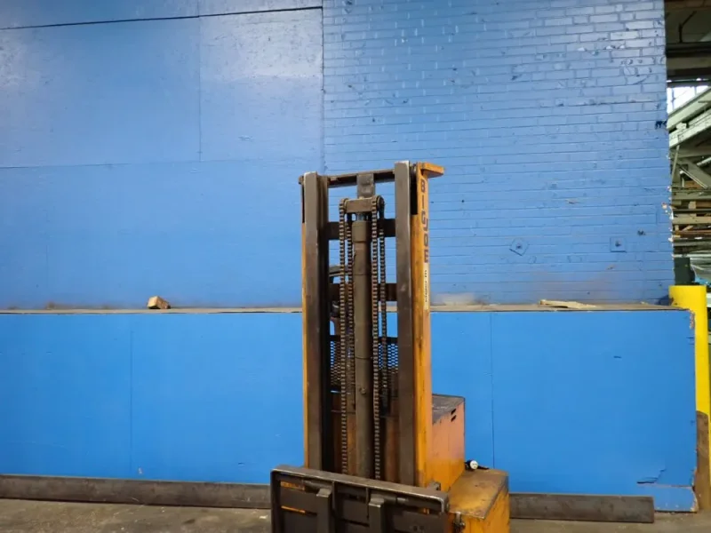 BIG JOE 3000 LBS ELECTRIC PALLET JACK   -  PDM-30-106