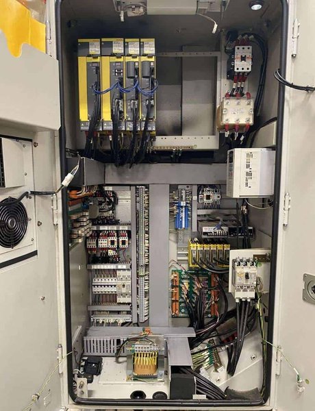 Victor Taichung Vcenter-85 CNC Vertical Machining Center – 50 Taper Mill