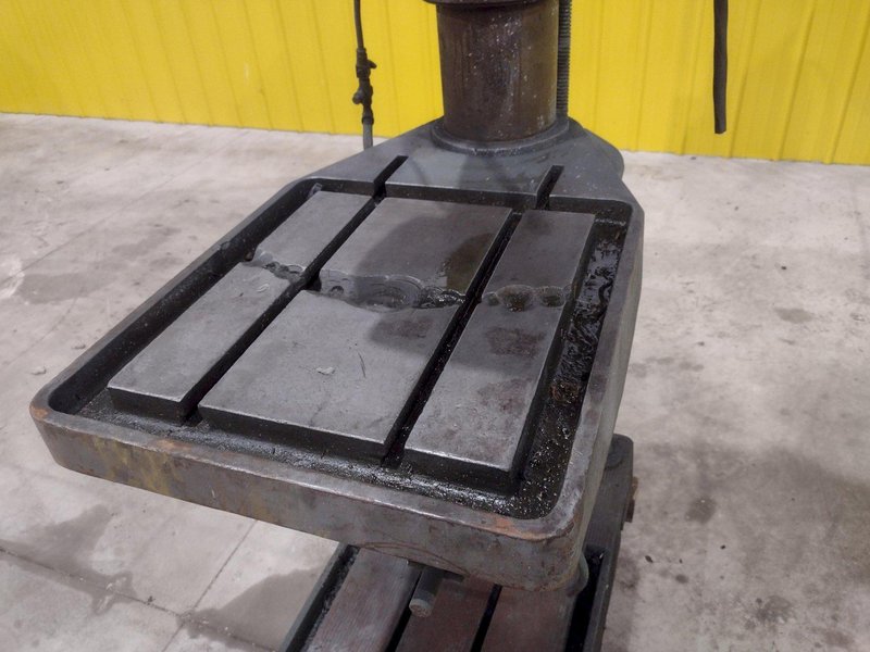 30" SUMMIT MODEL #59R GEARED HEAD DRILL PRESS WITH POWER FEED: STOCK #20753