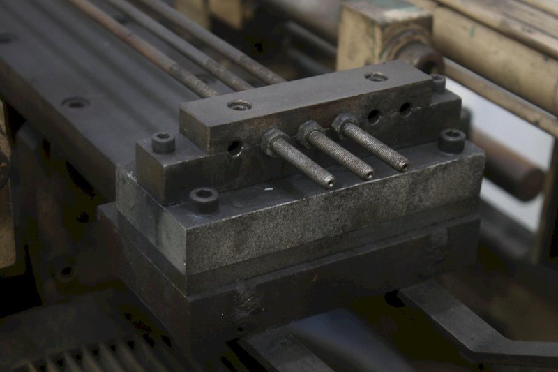 BURR OAK HAIRPIN BENDER: STOCK # 75149