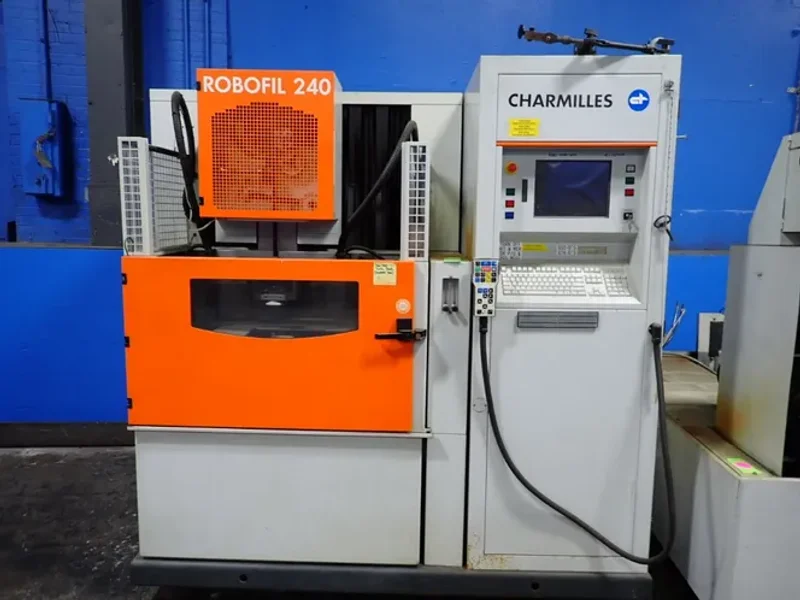 CHARMILLES TECHNOLOGIES 27" X 18" TABLE, 1650 LBS CNC WIRE EDM MACHINE  -  ROBOFIL 240