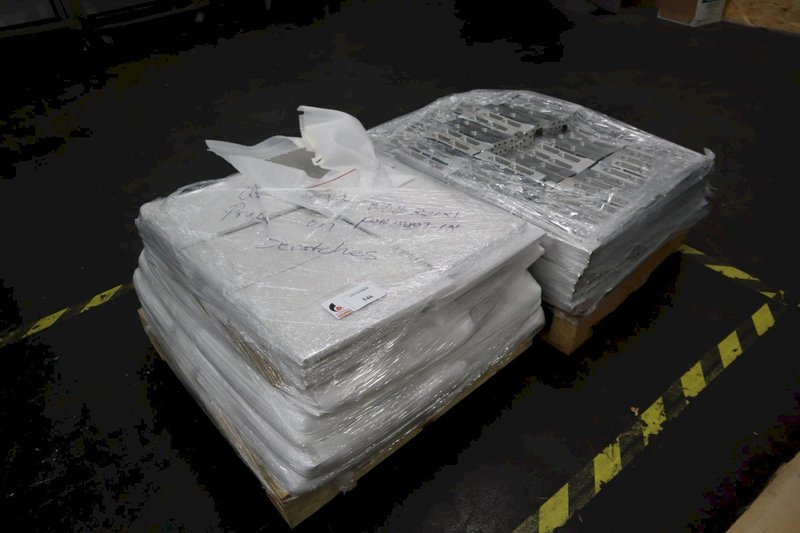 Solid Aluminum Thin Plates and Parts on (2) Small Pallets- Auction Item