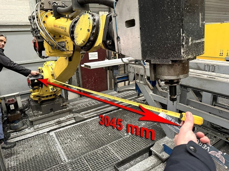 Fanuc Milling Robot - X: 10 500 / Y: 3045 / Z: 3500 mm CNC