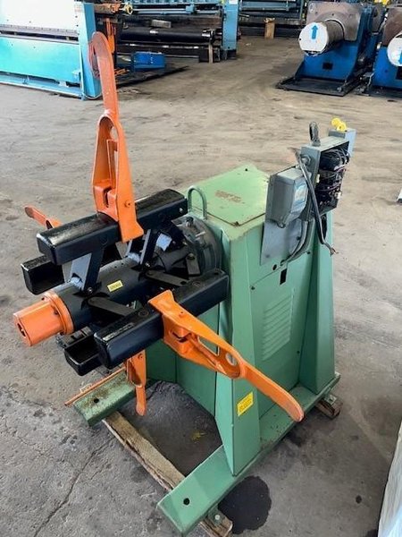 2,000# X 12&quot; POWERED LITTELL UNCOILER STOCK #3688