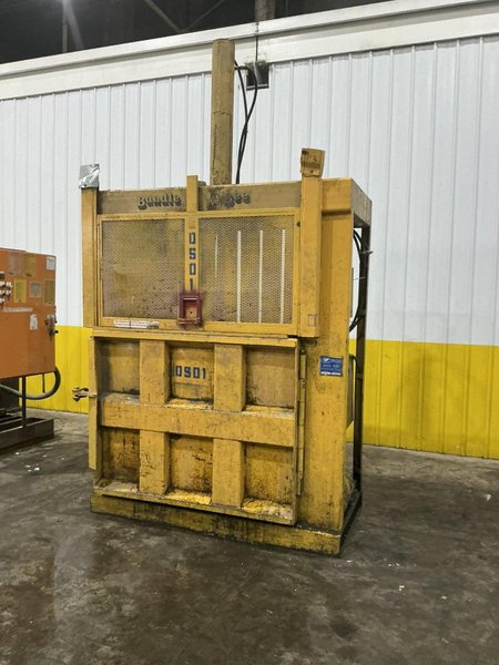 60" X 30" SP INDUSTRIES MODEL VB60 BUNDLE BEE VERTICAL CARDBOARD BALER: YOBRO #24582