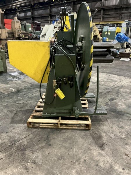 4,000 LBS X 18” LITTELL MODEL 40-18 MOTORIZED COIL REEL UNCOILER: YOBRO #26030