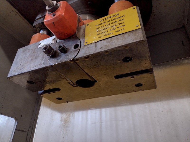 33 TON WATERBURY FARREL MODEL 33S HYDRAULIC GAP FRAME PRESS: STOCK 17145