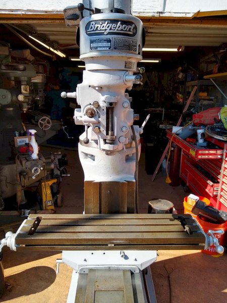 Bridgeport milling machine  9X36in table