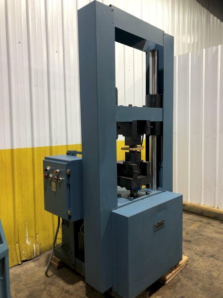 60,000 LBS RIEHLE MODEL #60-HD SERIES UNIVERSAL HYDRAULIC TESTER: STOCK #16726