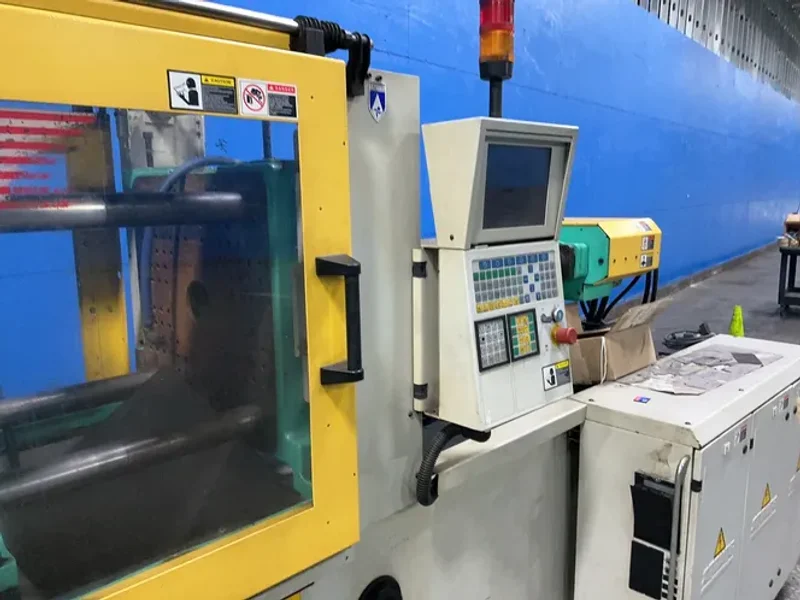 Arburg Inc  Injection Molder - 370 C 800 - 500
