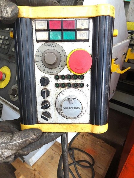 Unisign - X: 2000 - Y: 550 - Z: 400 mm CNC