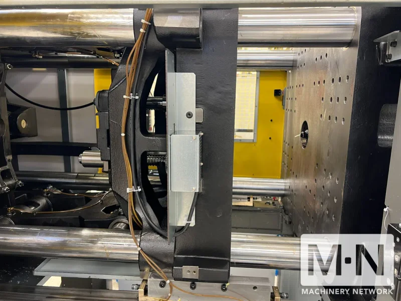 165 TON 8.8 OZ MILACRON ALPHA-S150iB ROBOSHOT INJECTION MOLDING MACHINE MFG 2021