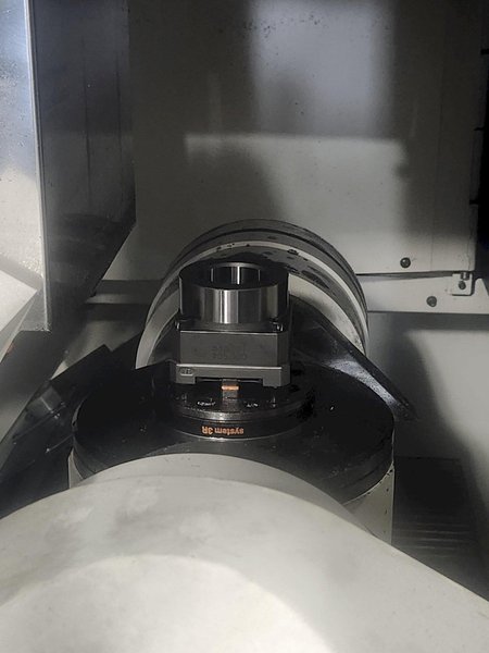 YASDA YMC 430 Ver. II 5-Axis CNC Vertical Machining Center, 40K RPM, Trunnion Table, 32 ATC, HSK-E32, Fanuc 31i-B5, Hard Milling, LOW HOURS, Year: 2017