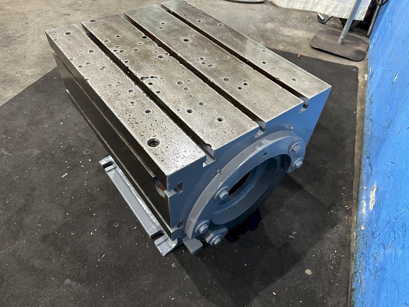 30&quot; X 22&quot; X 24&quot; T-SLOTTED UNIVERSAL BOX TABLE: STOCK #77590