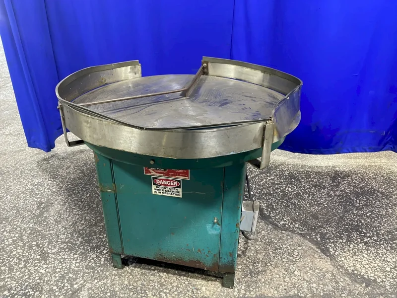 BILT-RITE CONVEYERS 41” DIAMETER ROTARY ACCUMULATION TABLE  -  RT-820