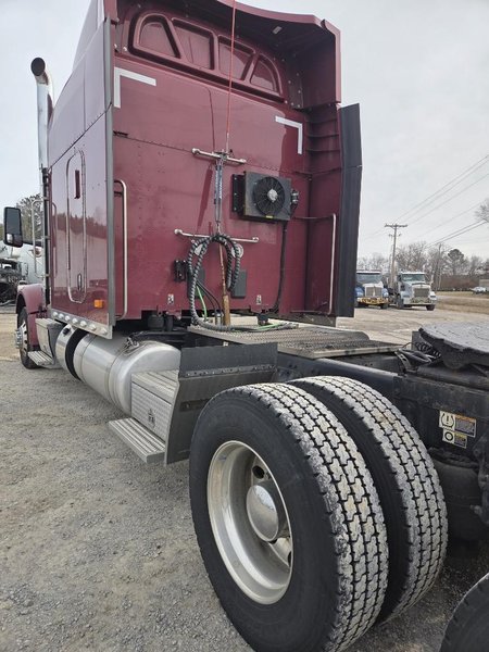 2022 Peterbilt 567 804176