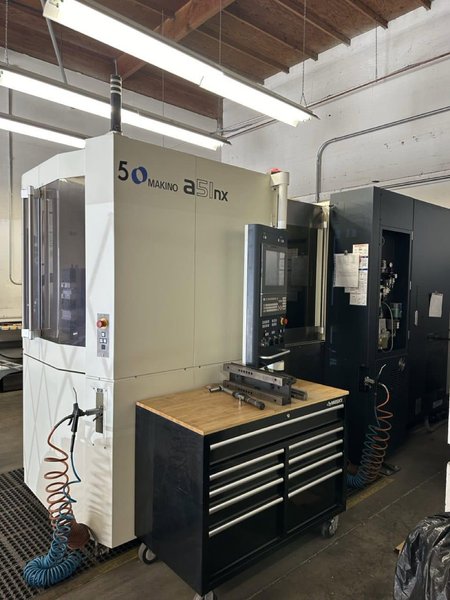 Makino A51nx HMC, 2020 – Probe, Chip Conveyor, TSC