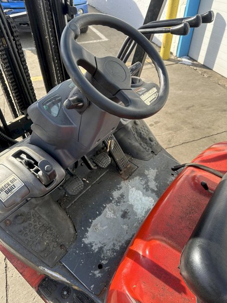 5000 LB TUSK MODEL 500 CG-16 LP GAS FORK LIFT: STOCK #77626