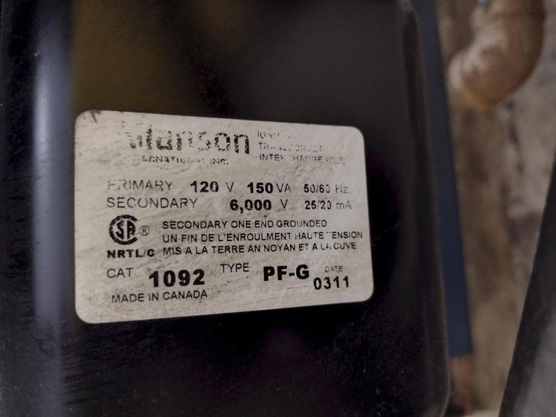 40 HP COLUMBIA MODEL MPH-40 GAS FIRED BOILER: STOCK #22543