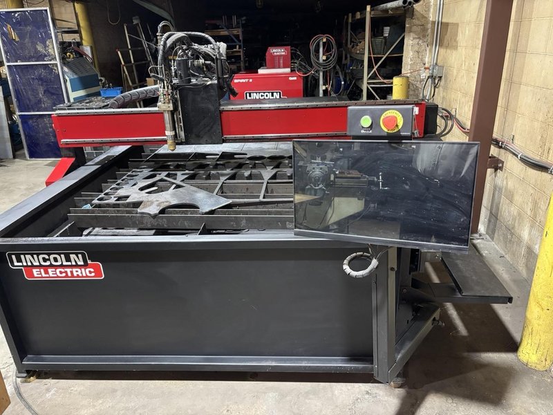 5′ x 10′ Lincoln Torchmate 5100 CNC Plasma Table, 2019 – 275 Amp HD Lincoln Electric Spirit II, Water Table