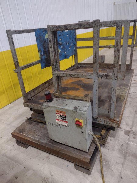1,000 LB AMERICAN LIFTS MODEL T1-60-040 ELECTRIC PLAFORM LIFT: STOCK #20584