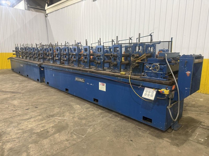 16 STAND x 3" X 18" ROLL SPACE BRADBURY MODEL #430 U-JOINT DRIVE ROLLFORMER: YOBRO #25254