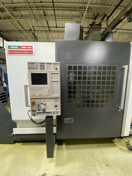 DMG Mori Seiki Duravertical 1035 eco, 2012 – Chip Conveyor, Laser Probing