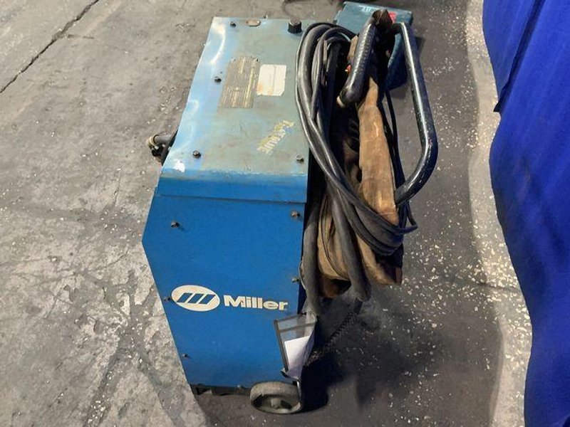 MILLER 6.6 KW PLASMA CUTTER  -  SPECTRUM 701