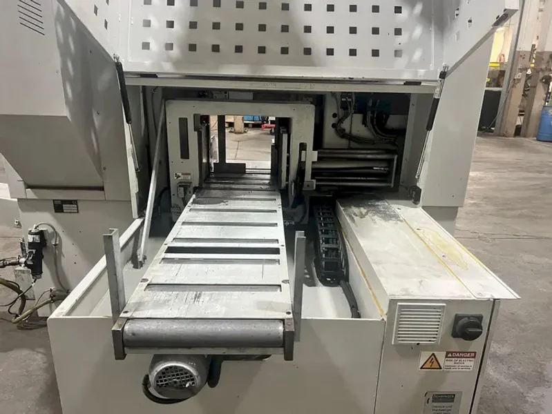 USED BEHRINGER 11.8" X 10.2" DUAL POST AUTOMATIC BANDSAW MODEL HBE 261A, Year: 2018