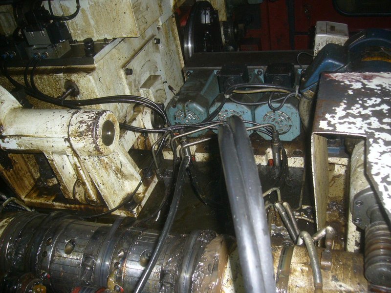 Asahi Sunac Model AF-1414-3 Three Die Progressive Header