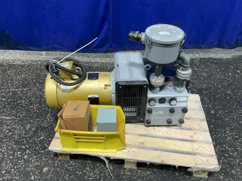 GARDNER DENVER .6 BAR VACUUM PUMP  -  V-KTA 80/1 C (37)