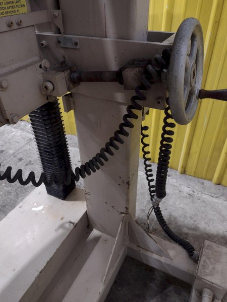 60" X 20" EDGE-SWEETS MODEL #SHR-60-20 HORIZONTAL BANDSAW / SPLITTER SAW: YOBRO #25836