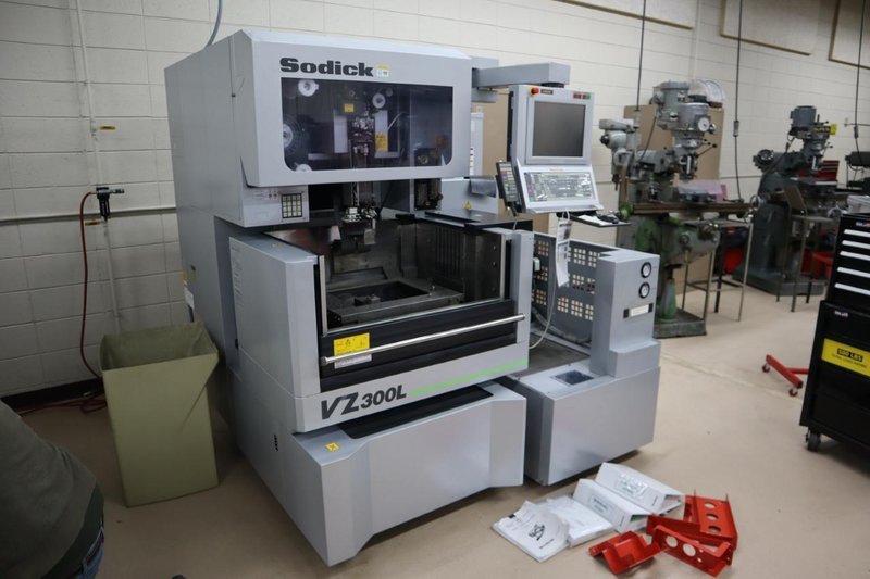 Sodick VZ300L CNC Wire EDM Electrical Discharge Machine, LN2W Control,  Auto Wire Threader- Auction Item