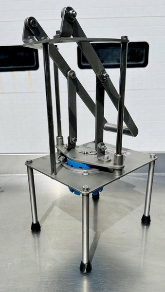 TS Designs  |  Single 12 Slice Manual Heavy Duty Stainless Steel Slicer/Wedger